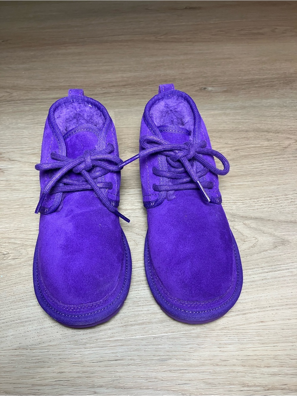 UGG Neumel chukka boots size 13C NWOB